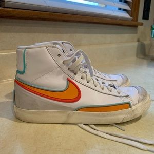 Nike Blazer Mid 77 Infinite Kumquat